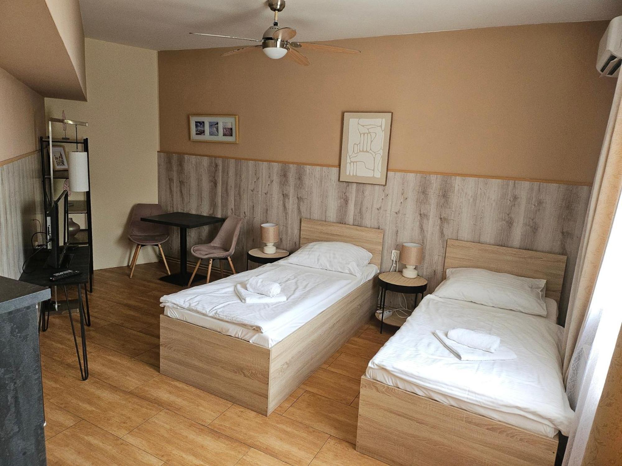 Hotel Taurus Ostrava Exterior foto